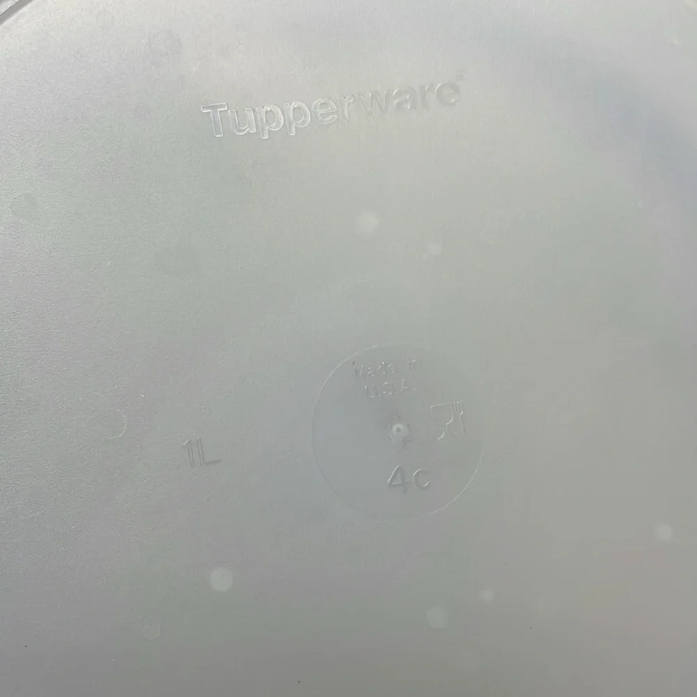 Tupperware Stuffables 4-Cup bowls with lids (5)